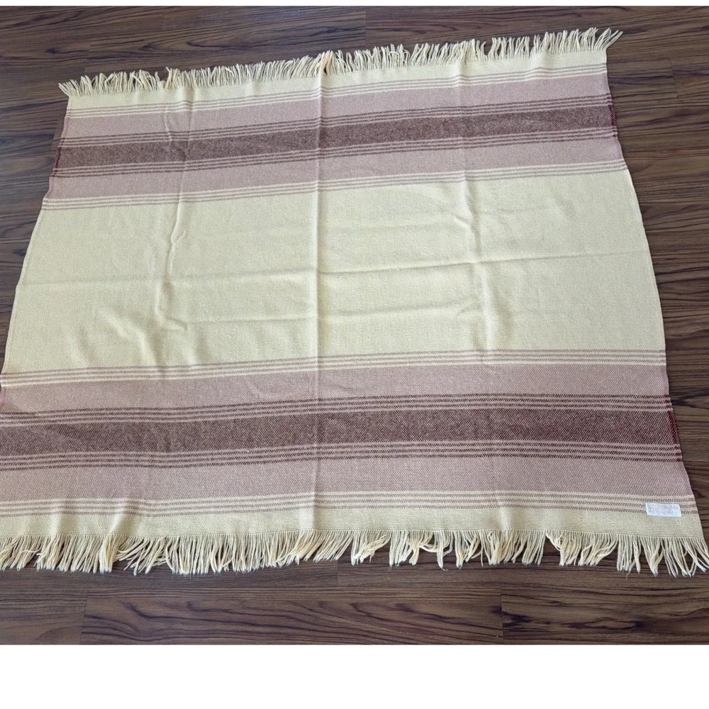 Vintage Pendleton 100% Virgin Wool Throw Blanket Striped Fringe Cream Mauve USA